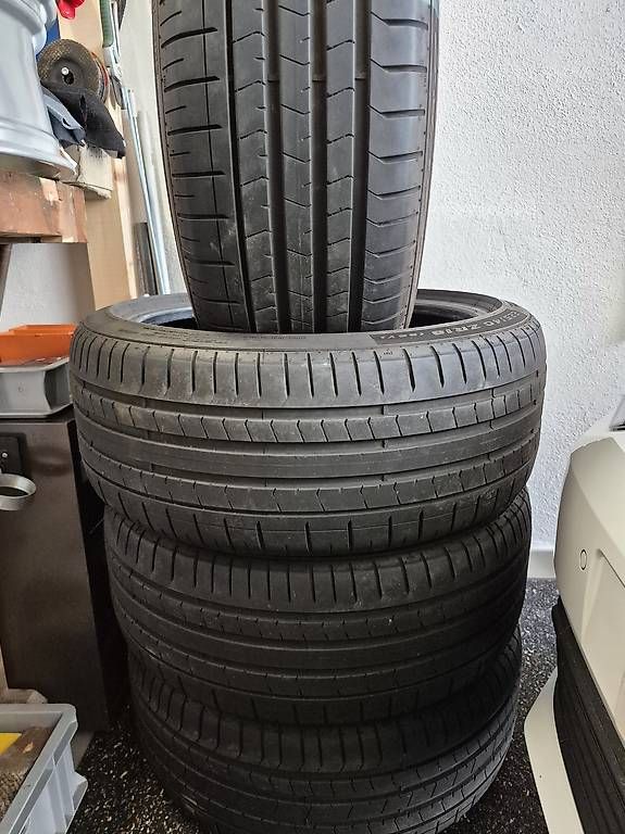 Pneus & Kompletträder: 225/40 r18 – Gebraucht aus Maggia von Gen88 2