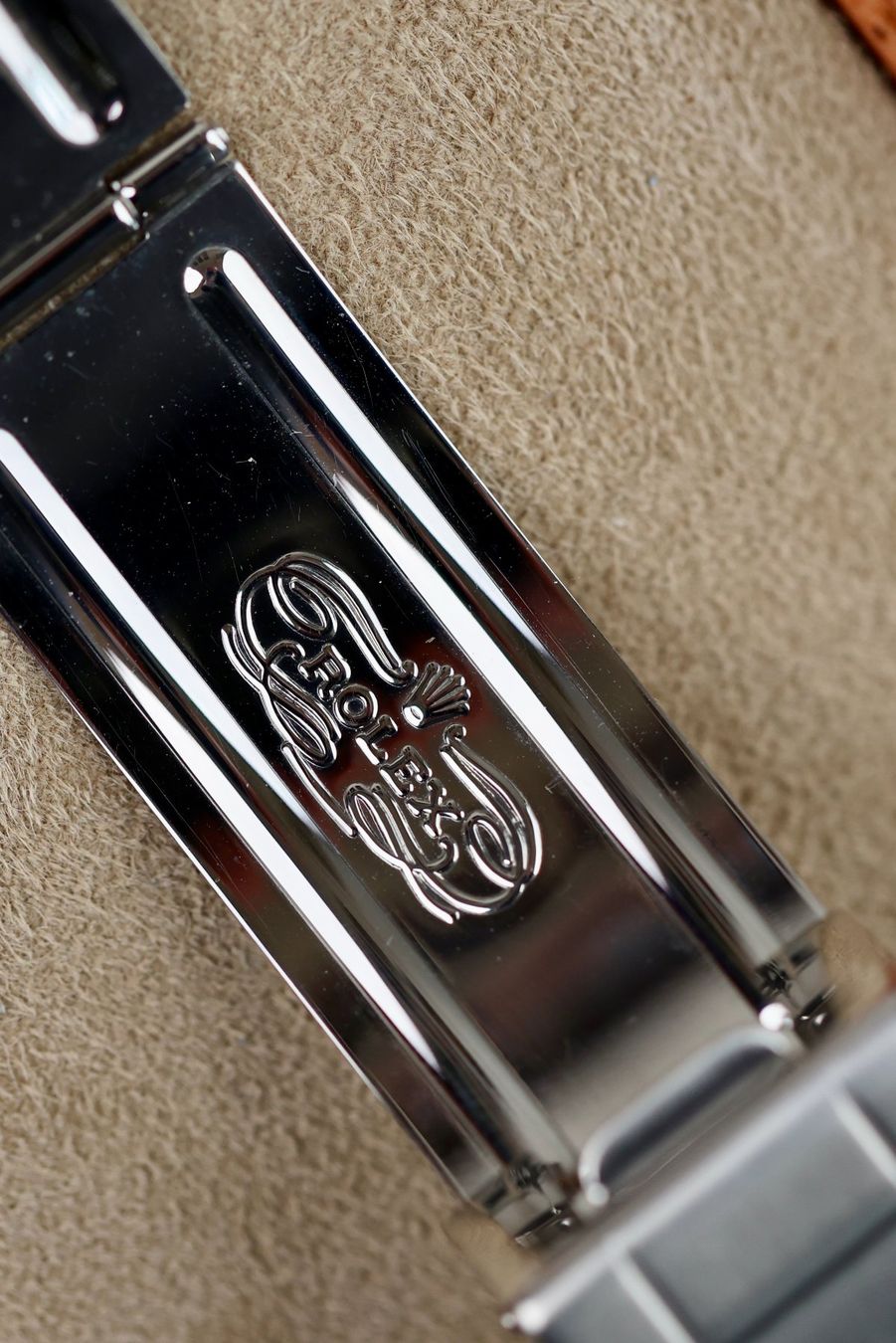 Rolex Orologi: Rolex Submariner 14060 Box/Papers – Usato da Zürich venduto da Lazulivintagewatches 8