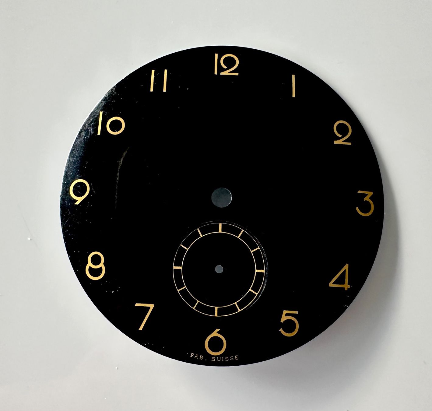 Swiss Montres: CADRAN Noir 33 mm – D'occasion à Conthey par advisia