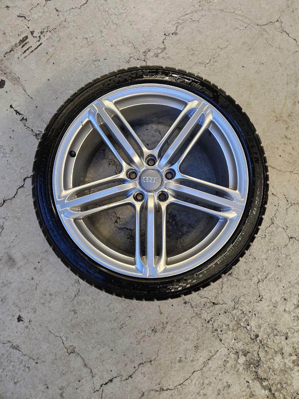 Pneumatici & Ruote complete: Audi Räder – Usato da Eschlikon TG venduto da adibeerli 1