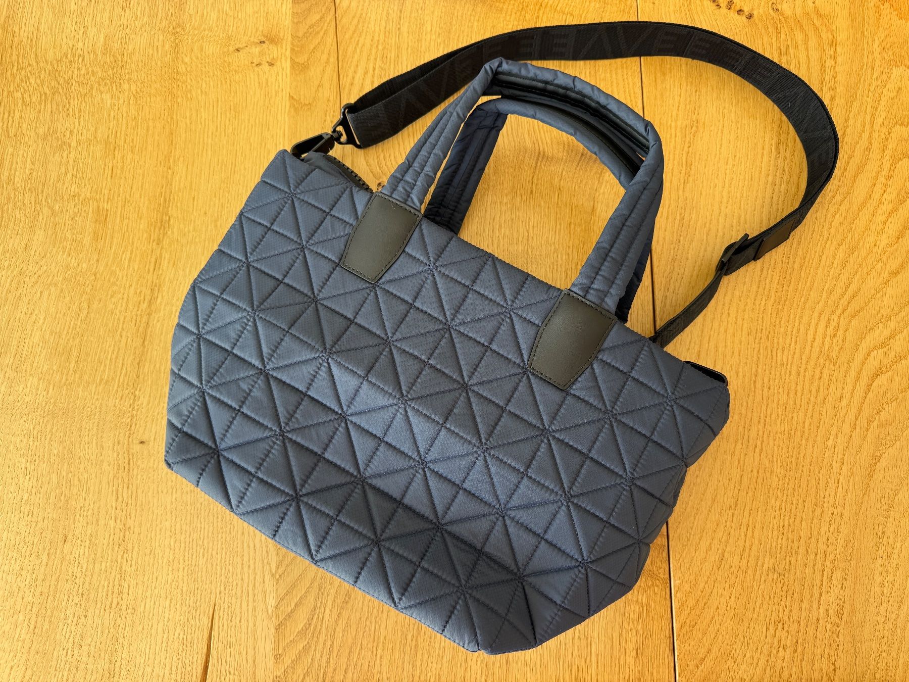 Taschen für Damen: Vee Collective Tote, dunkelblau – Neu (gemäss Beschreibung) aus Pontresina von cumprerevender
