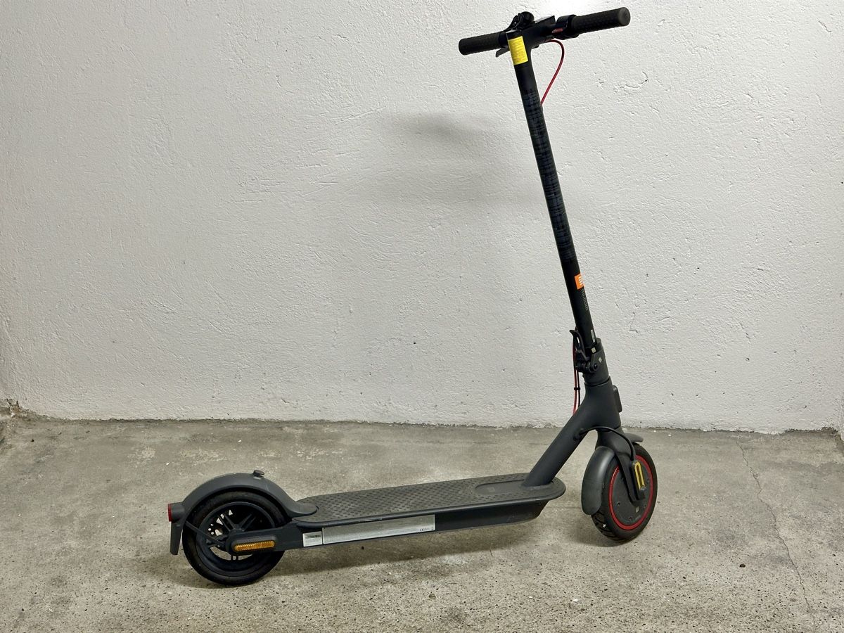 Scooter: Mi Electric Scooter Pro 2 – Usato da Zürich venduto da 4meret