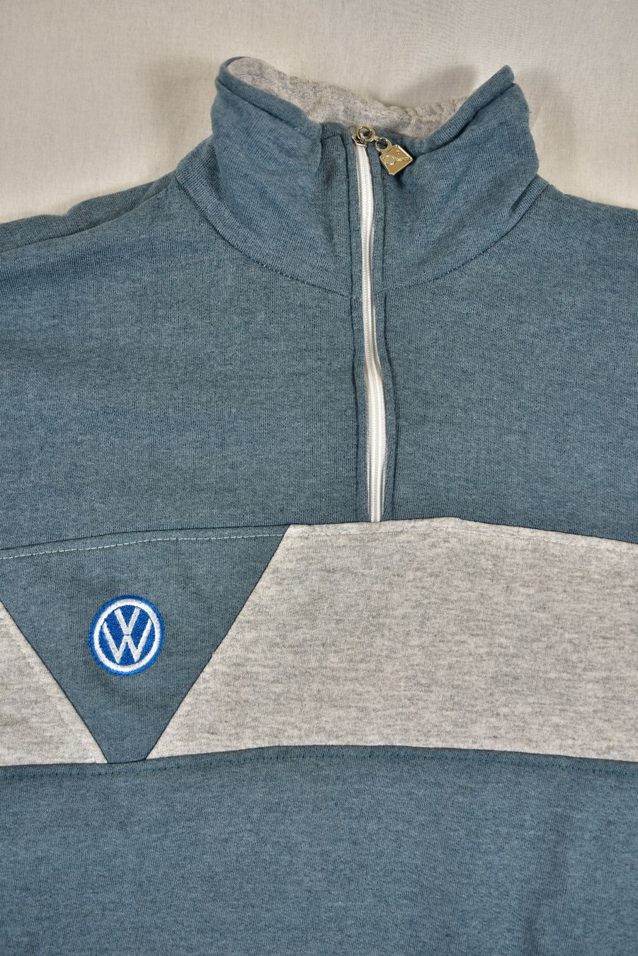 Maglioni & Felpe: VW Logo Vintage Sweatshirt – Usato da Luzern venduto da eli_b9zg 3