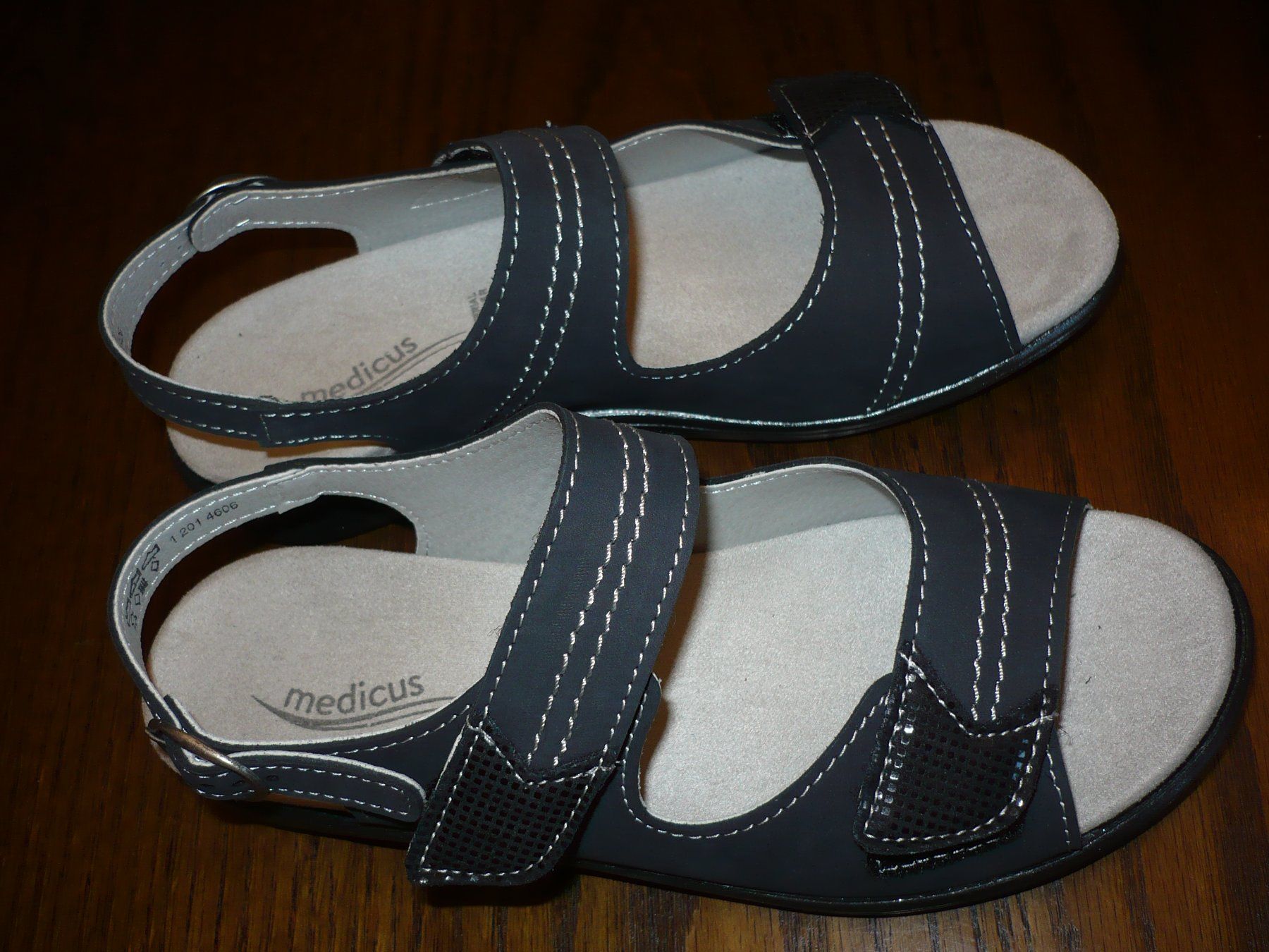Damenschuhe: schöne MEDICUS Sandalen Gr. 38 neu – Neu (gemäss Beschreibung) aus Merzligen von Marthe22 1