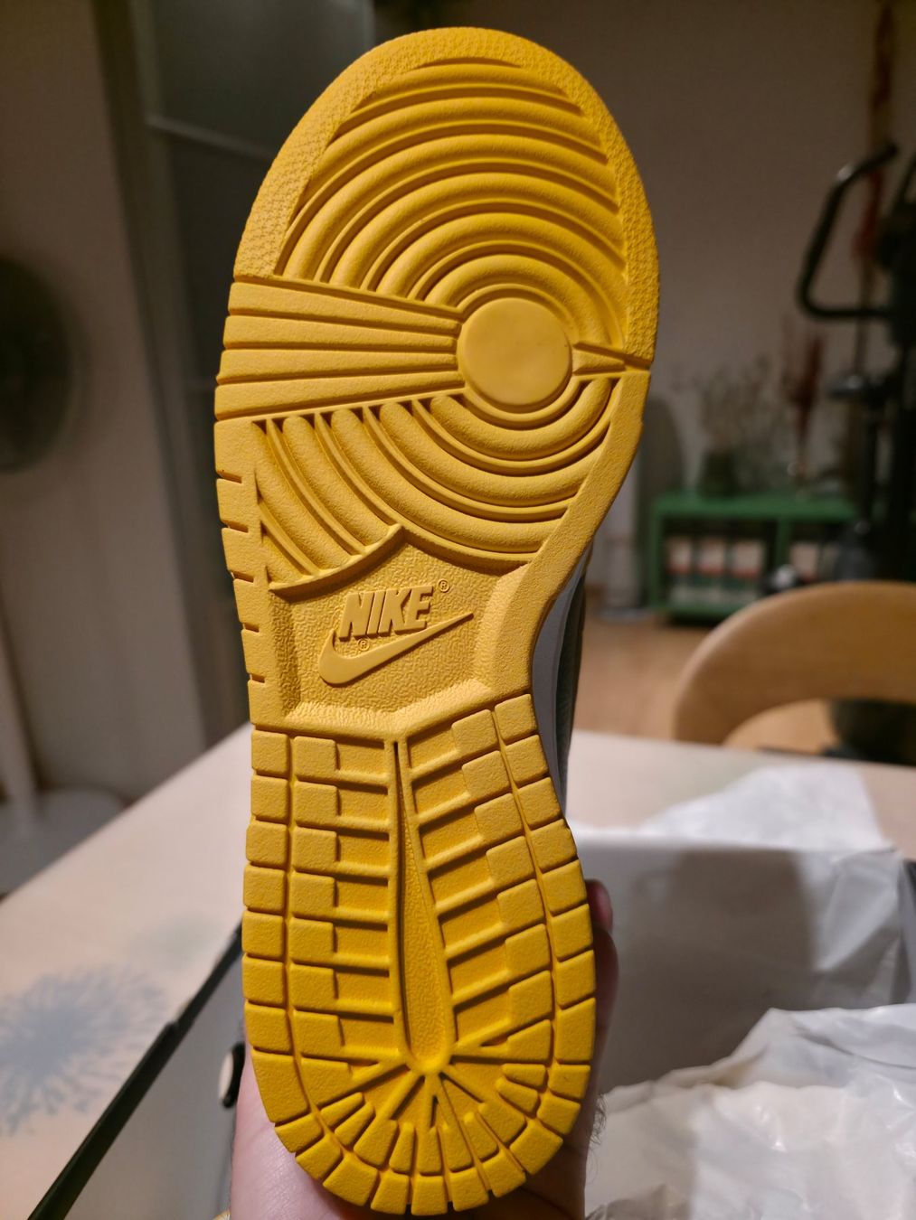Nike Herrenschuhe: Nike Dunk High Retro Wu-Tang – Neu und originalverpackt aus Aegerten von myoutlet 2