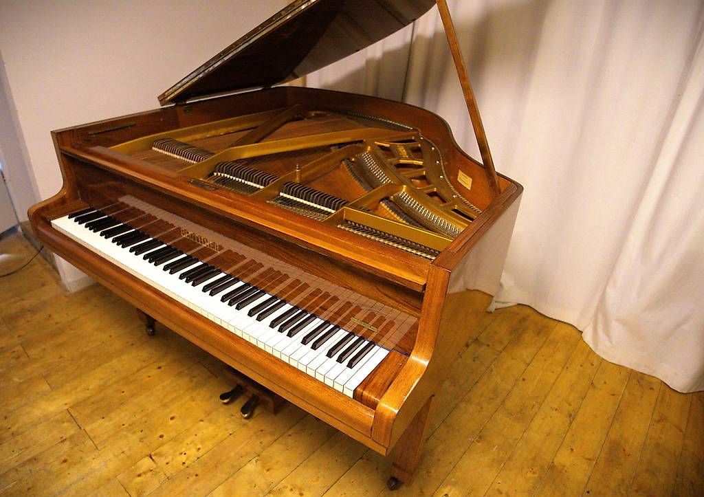 Musikinstrumente: Flügel Blüthner 150 silent – Gebraucht aus Küttigen von PianoSarbach 1