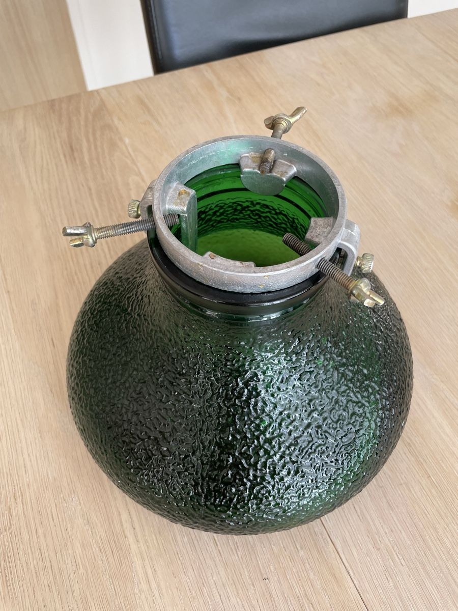 Basi per albero di Natale: Wunderschöner Weihnachtsbaumständer aus Glas – Usato da Urdorf venduto da spacemetalfantasy 1