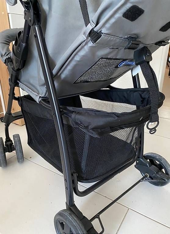 Carrozzine: Poussette comment neuve. Utilisée 2 semaines  – Usato da Martigny venduto da fmo_vf5m 3