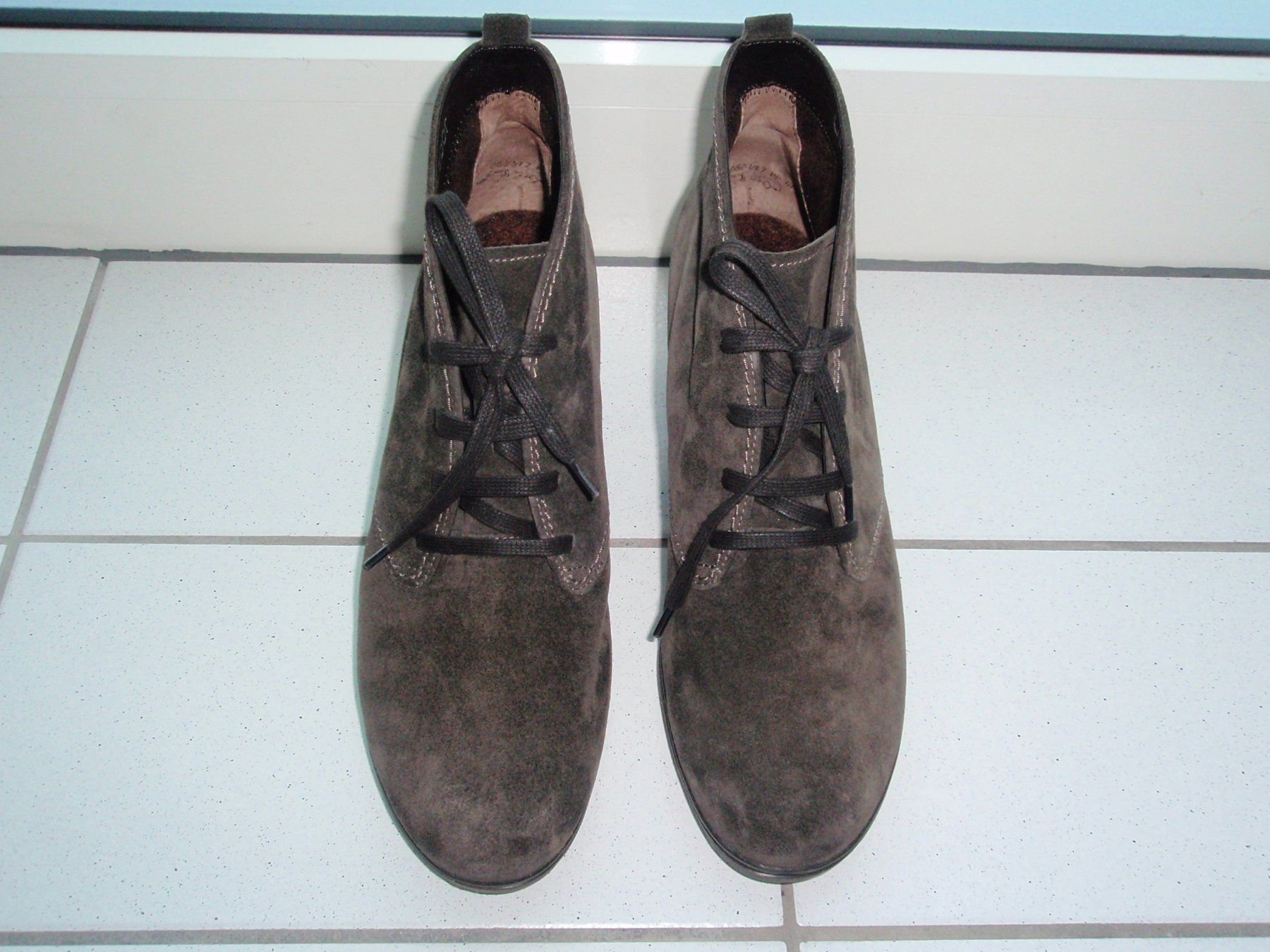 Gabor Damenschuhe: Gabor Lederstiefeletten Grösse 40 – Gebraucht aus Basel von chien008 1
