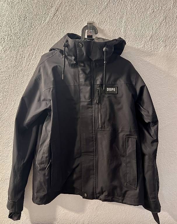 Dope Vestes: Dope Snow Skijacke – D'occasion à Malans GR par guardaval01 1