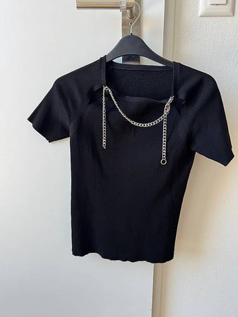Luxury Black Shirt with a chain for women - Size S
