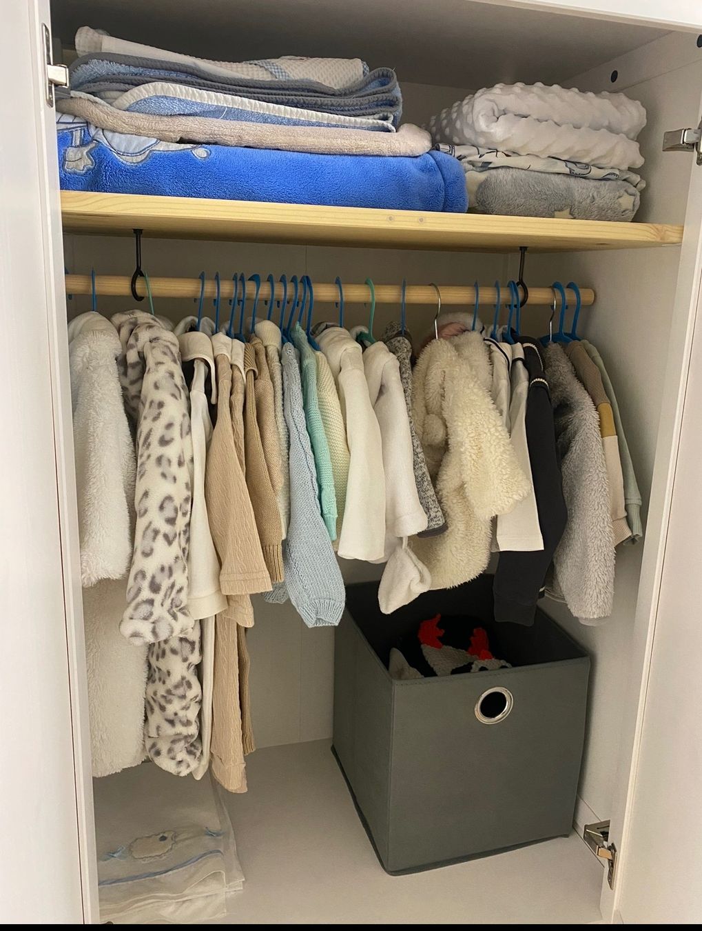 Armadi: Ikea kinderschrank – Nuovo (secondo la descrizione) da Zürich venduto da SS59 2