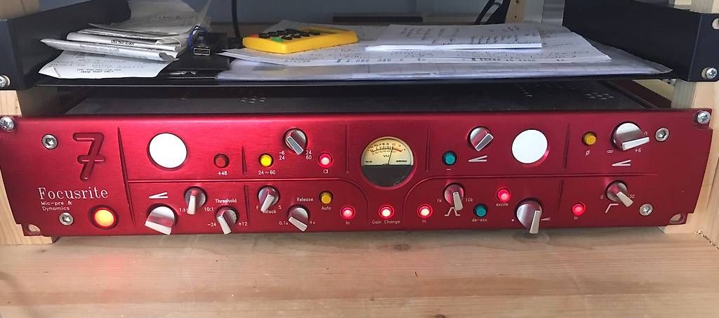 Musikinstrumente: Focusrite Red7 - Preamp and Compressor Unit – Gebraucht aus Lausanne 26 von inf_hck8