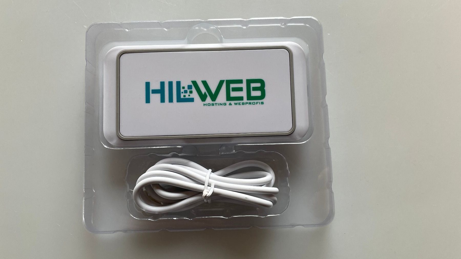 Caricabatterie: Induktions Handy Ladestation USB – Usato da Glattfelden venduto da cybermaxx 2