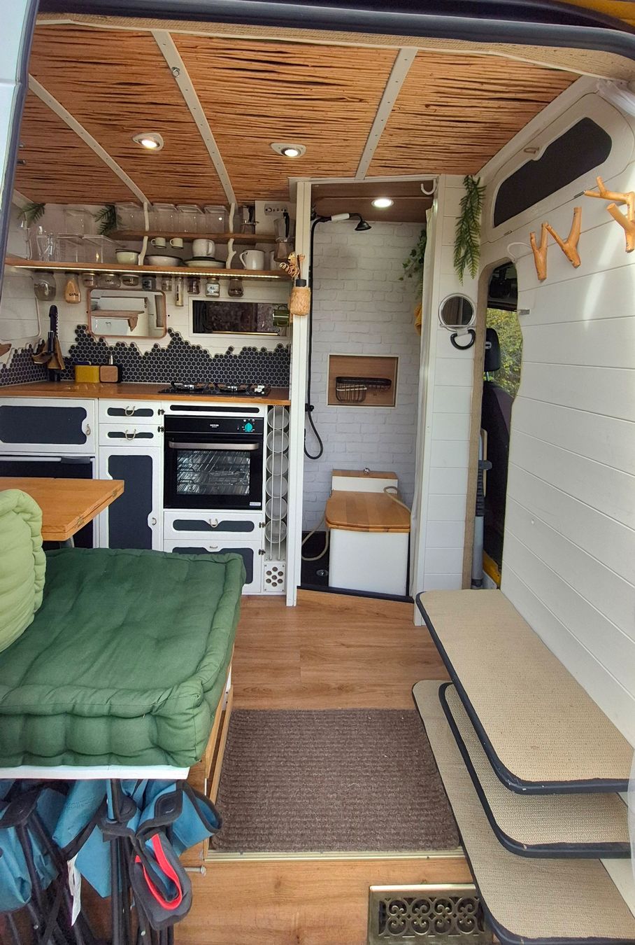 Mercedes-Benz Veicoli da campeggio: Mercedes sprinter 4x4 camper – Usato da Vaulion venduto da jus_99yj 3
