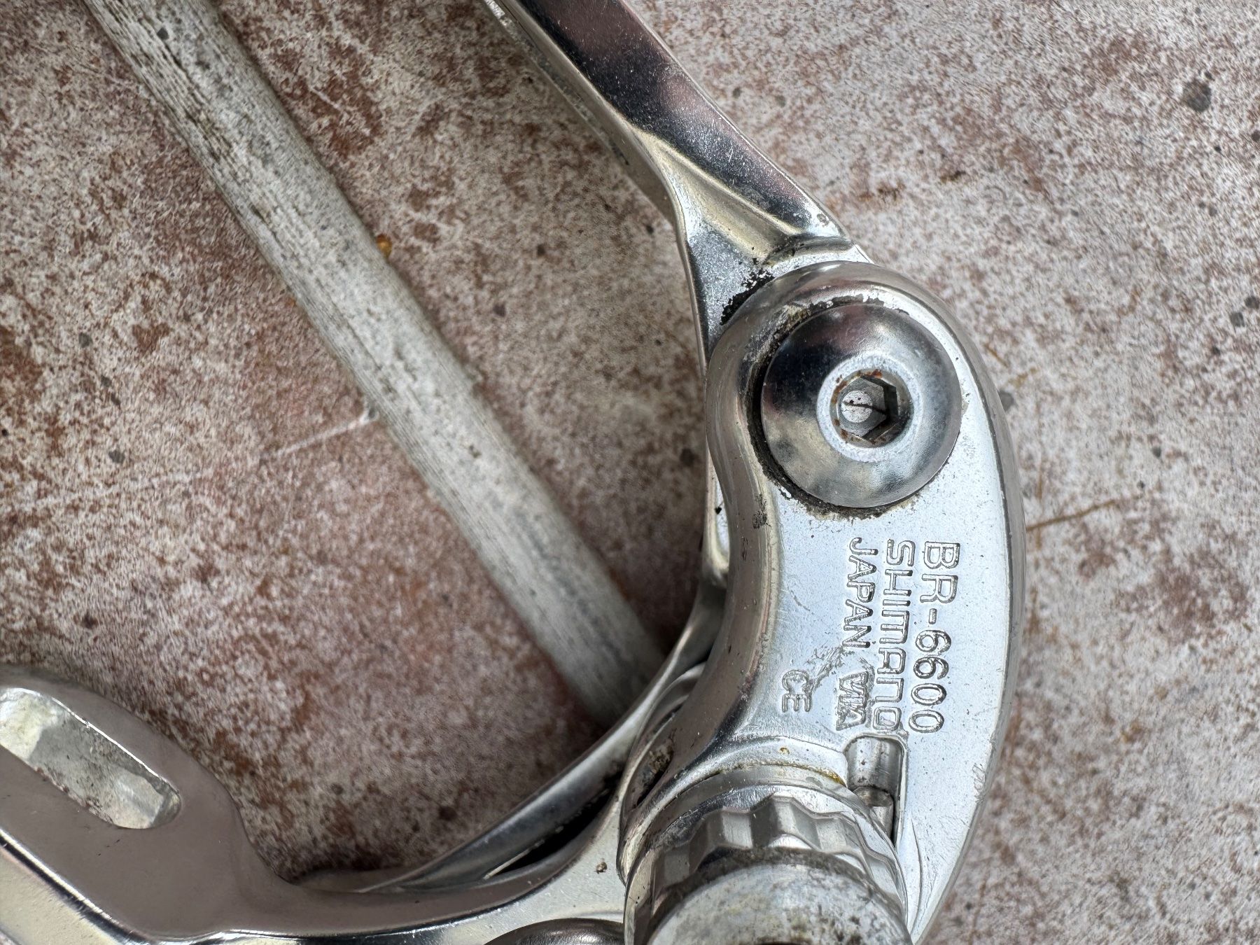Pezzi di ricambio: Levier de frein shimano ultegra – Usato da Vevey venduto da Chupita-met 9