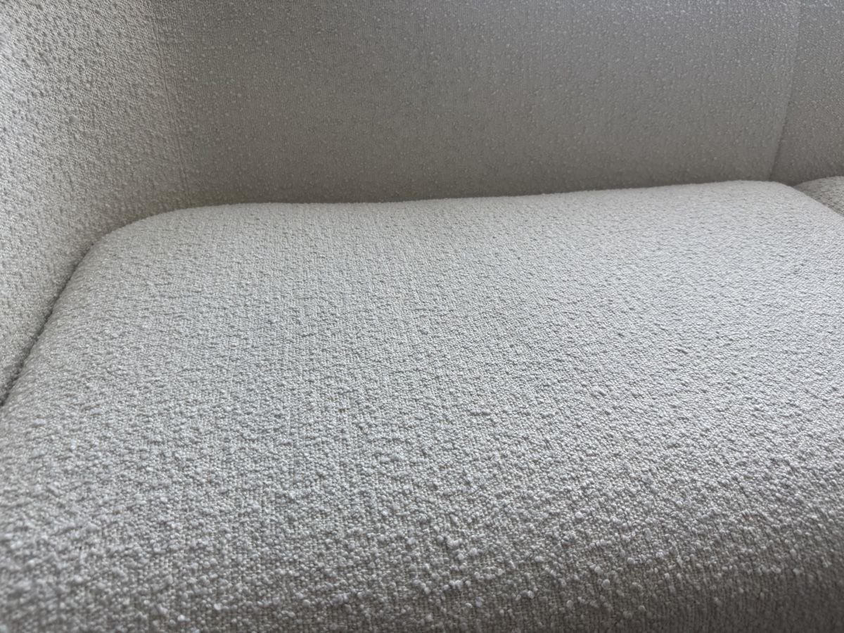 Maisons du monde Sofas: Maison du monde sofa, divano, couch bouclé – Gebraucht aus Zürich von mil_tg8p 5