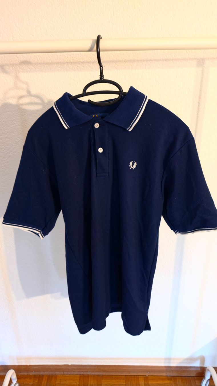 Polos: Fred Perry Kurzarm-Polo, Navy, Gr. L – D'occasion à Zürich par mil_h79t