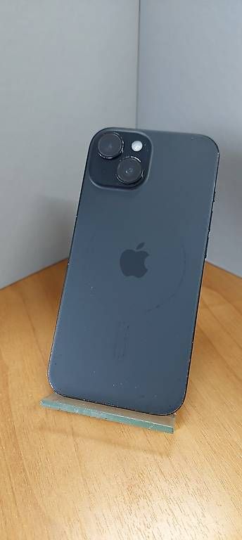 Telefoni cellulari / Smartphones: Iphone 15 128GB  – Usato da Bedano venduto da nikpower77 2