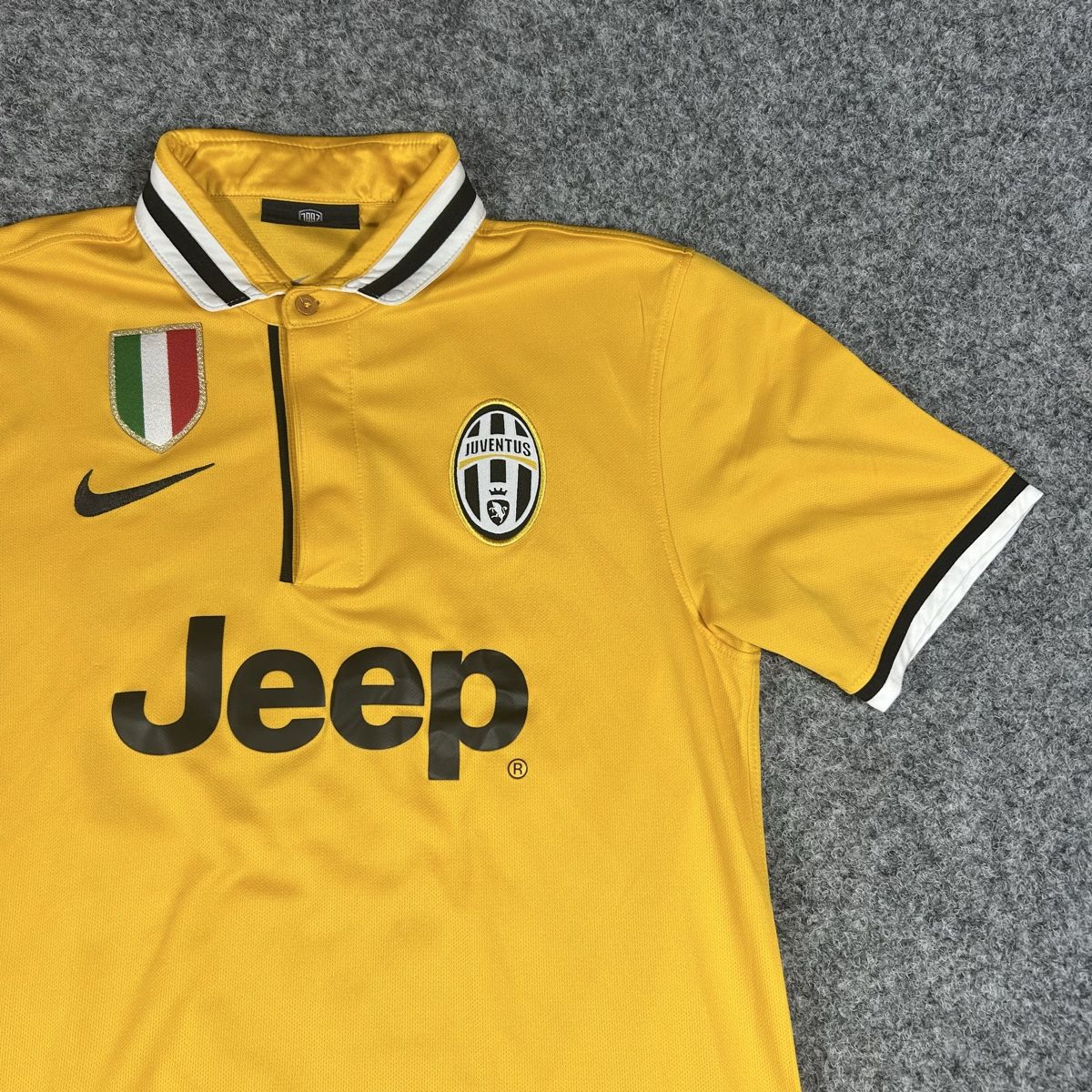 Juventus Leibchen & Hosen: Juventus – Gebraucht aus La Sagne NE von Matlasape 2