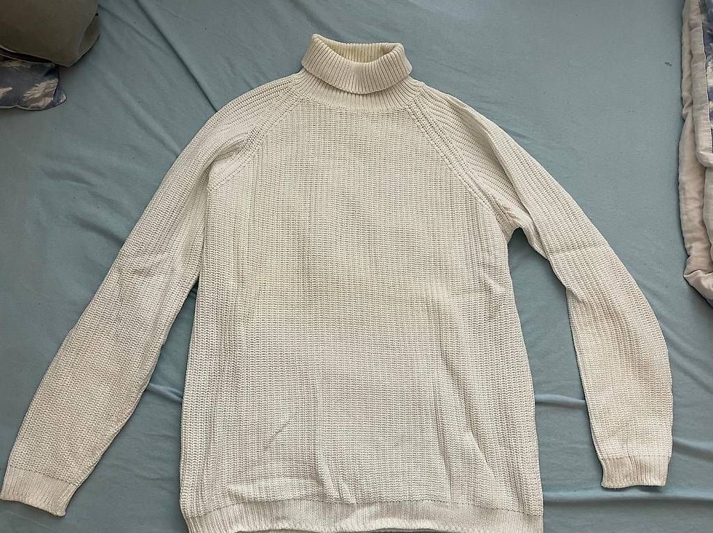 Zara Pullover & Sweatshirts: Zara Herren Rollkragenpullover Gr. M Winter Weiss – Gebraucht aus Oftringen von Kad.Ha