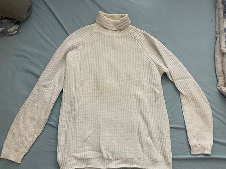 Zara Herren Rollkragenpullover Gr. M Winter Weiss