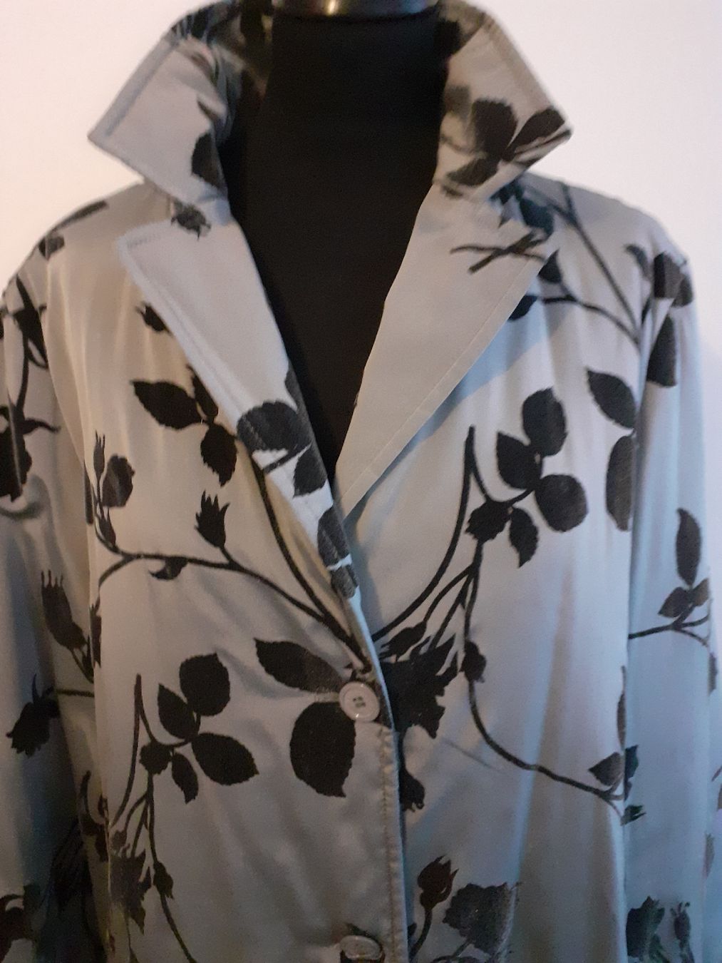 Cappotti: Cappotto vintage KRIZIA – Usato da Morbio Inferiore venduto da vin_fdj2 1