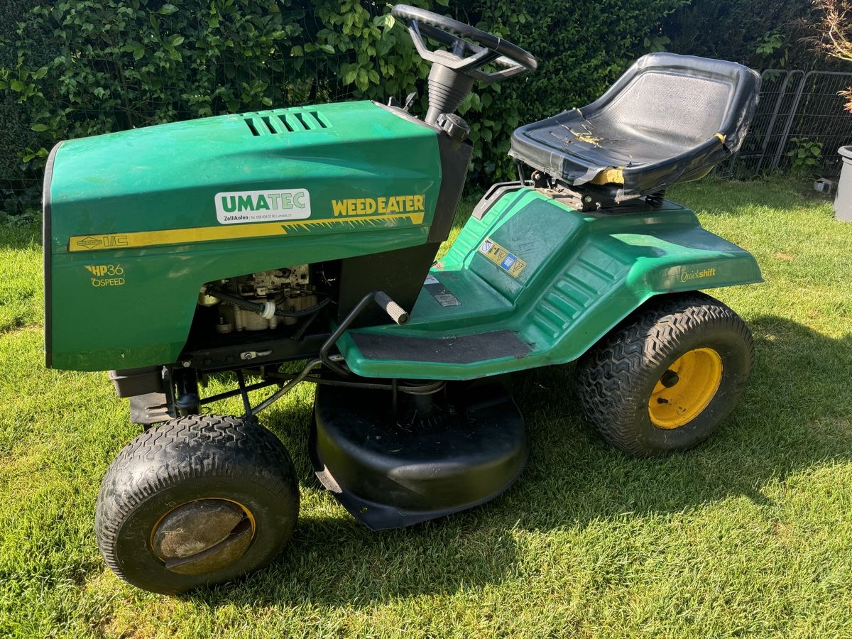 Rasenmäher: Rasentraktor mit BGS 12HP Weedeater – Gebraucht aus Leuggern von  1