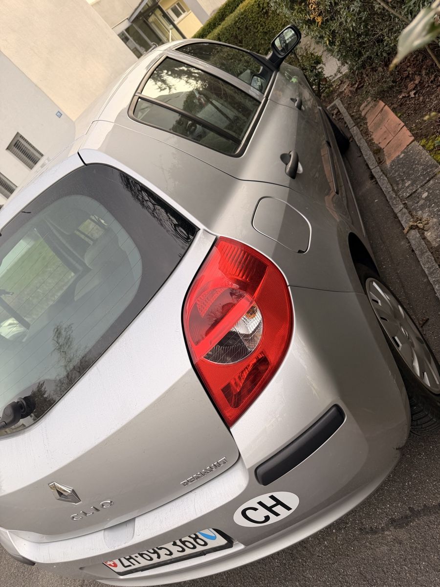 Renault Autos: Renault Clio 1.4 16V – Gebraucht aus Zürich von ale_t6gl 7