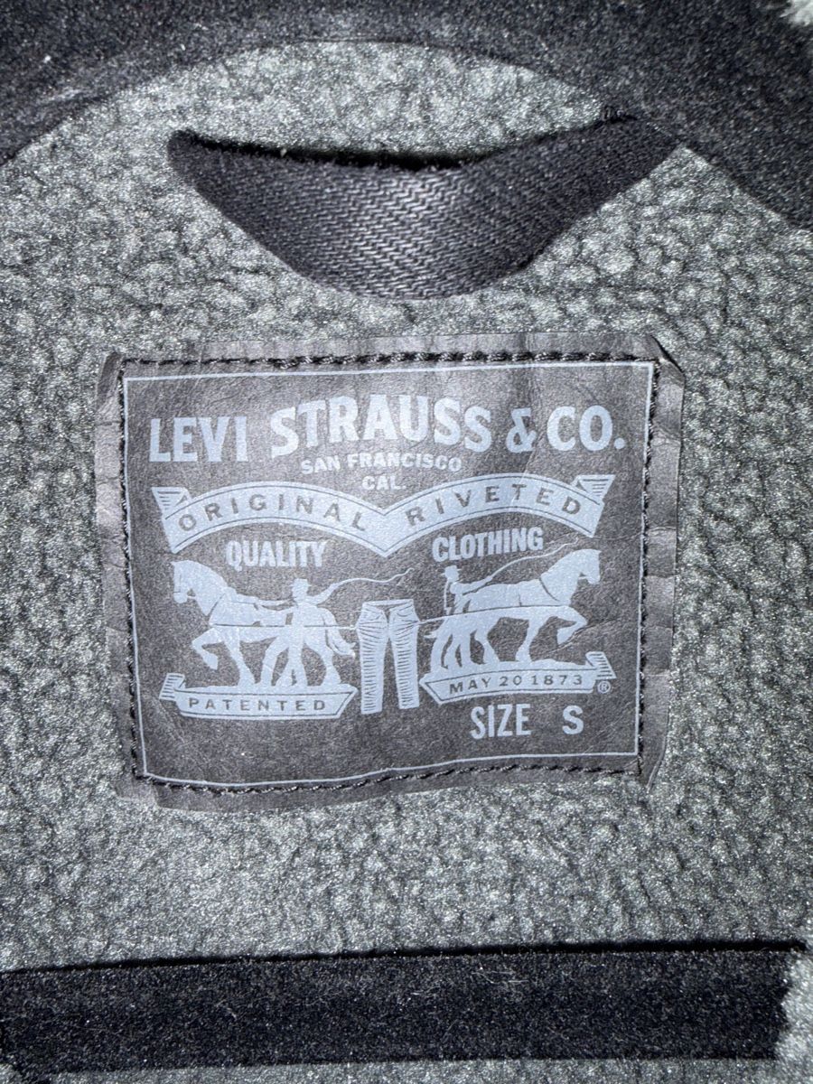 Levi's Giacche: Levi's Black Denim Sherpa Jacket - Size S – Usato da Genève venduto da car_vg8r 4