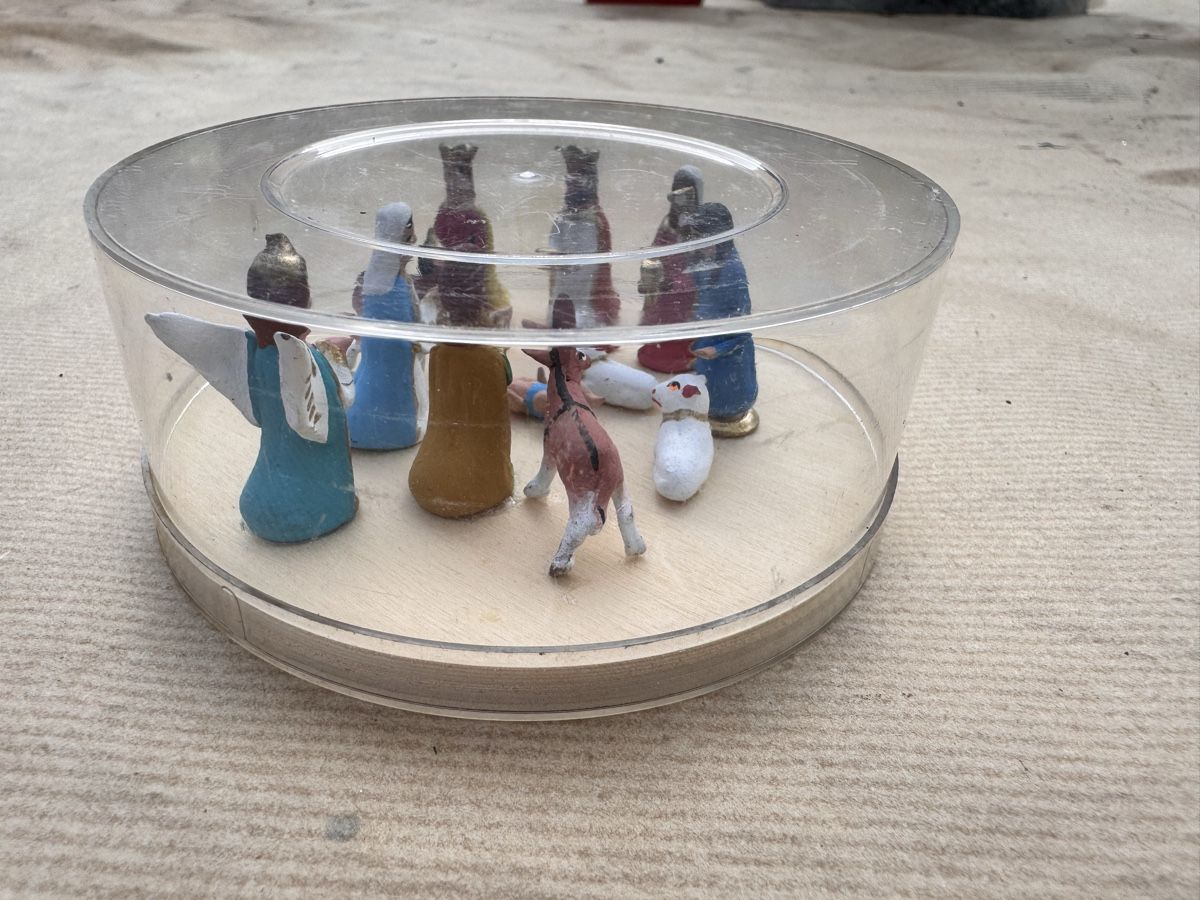 Statuette: Provenzalische Mikro-Weihnachtskrippe fli – Usato da Küttigen venduto da Melisch1000