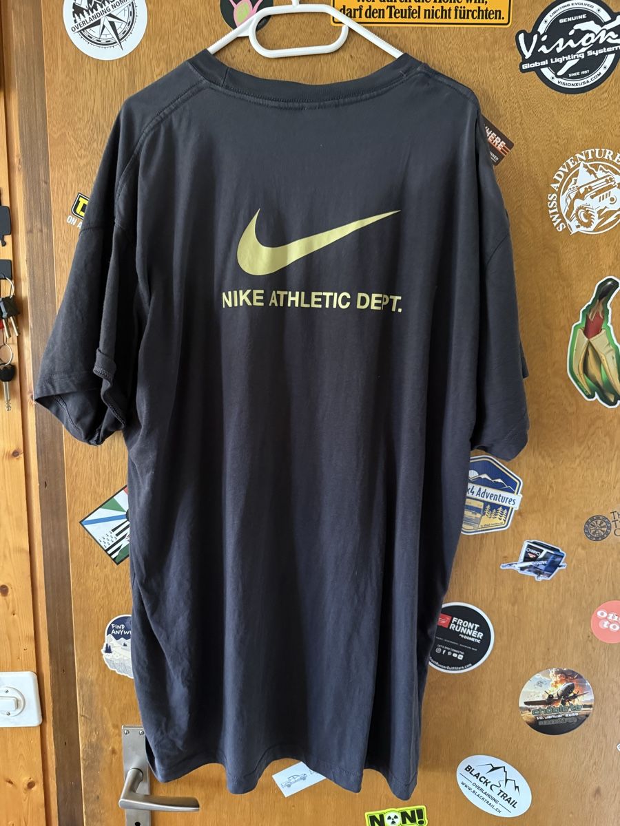 Nike T-shirt: Nike Shirt XXL – Usato da Wolhusen venduto da Raffi_Weber 2
