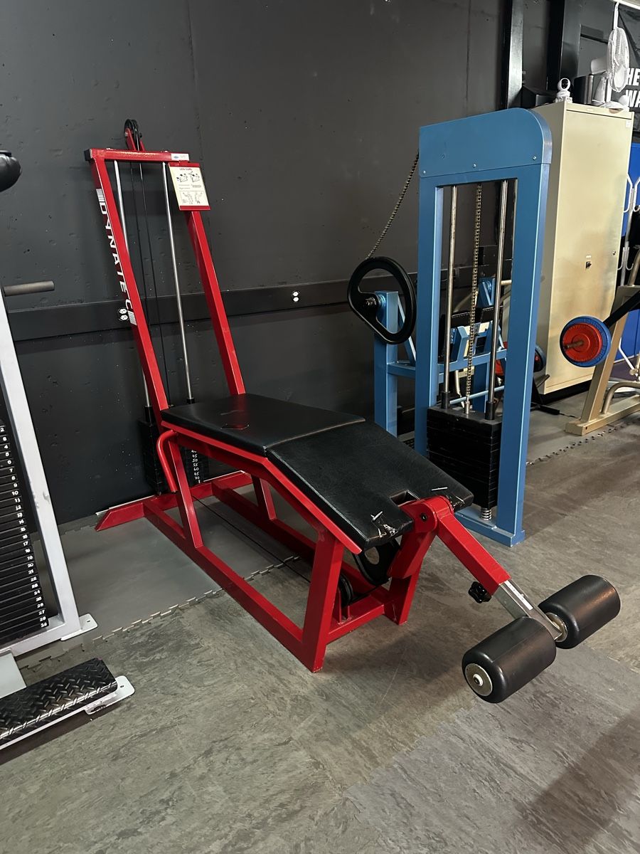 Hometrainer: Liegender Beinbeuger Dynatec – Usato da Siebnen venduto da mAs3u5_