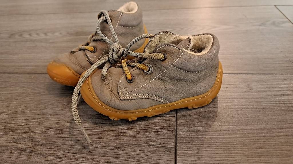 Scarpe per ragazzi: Winterschuh Pepino Kinderschuh Grösse 22 – Usato da Sarmenstorf venduto da Raphael.T