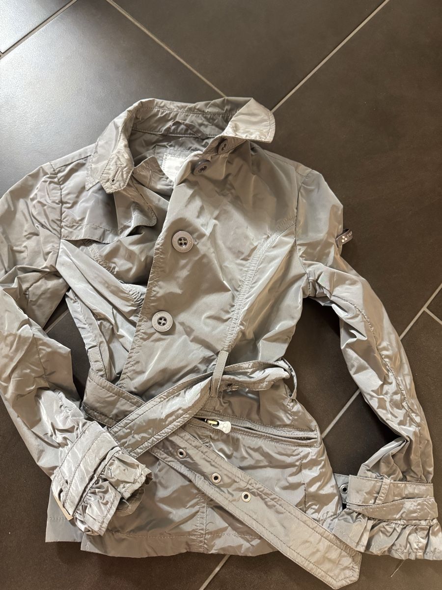 Peuterey Jacken & Mäntel: Peuterey Trenchcoat Jacke Mädchen Gr 6 years – Neu (gemäss Beschreibung) aus Freienbach von ang_8xxz