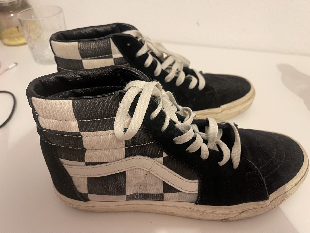 Vans Herrenschuhe: Vans Sk8-Hi – Gebraucht aus Zürich von ser_wdc7
