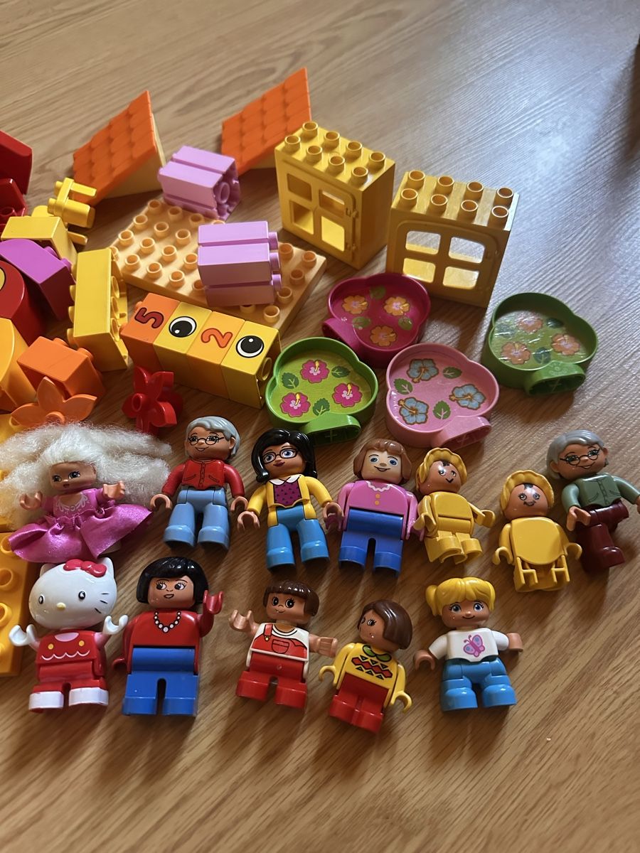 Lego Kit di costruzioni: Lego Duplo Nr. 12 Mädchen Set – Usato da Münsingen venduto da Secondhand89 1