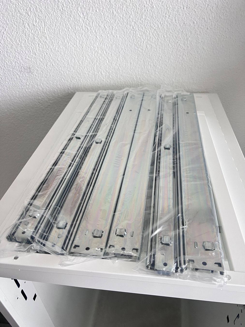 Armadi: Aktenschrank – Nuovo e nell'imballaggio originale da Solothurn venduto da sl_27 3