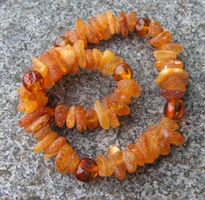 ♥ ARMBAND / Baltischer Bernstein / roh - gesund - elastisch