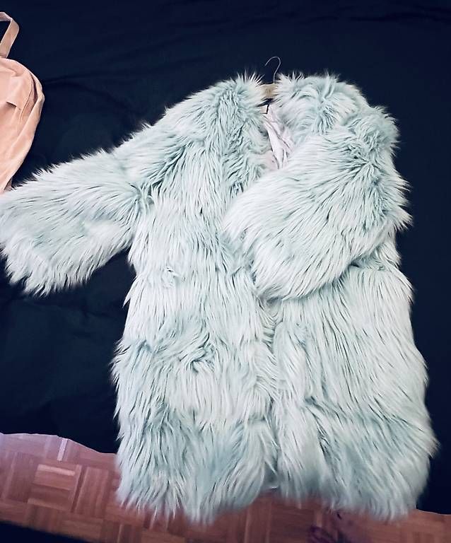 Gucci Mäntel: Manteau Gucci – Neu (gemäss Beschreibung) aus Châtelaine von ann_t652