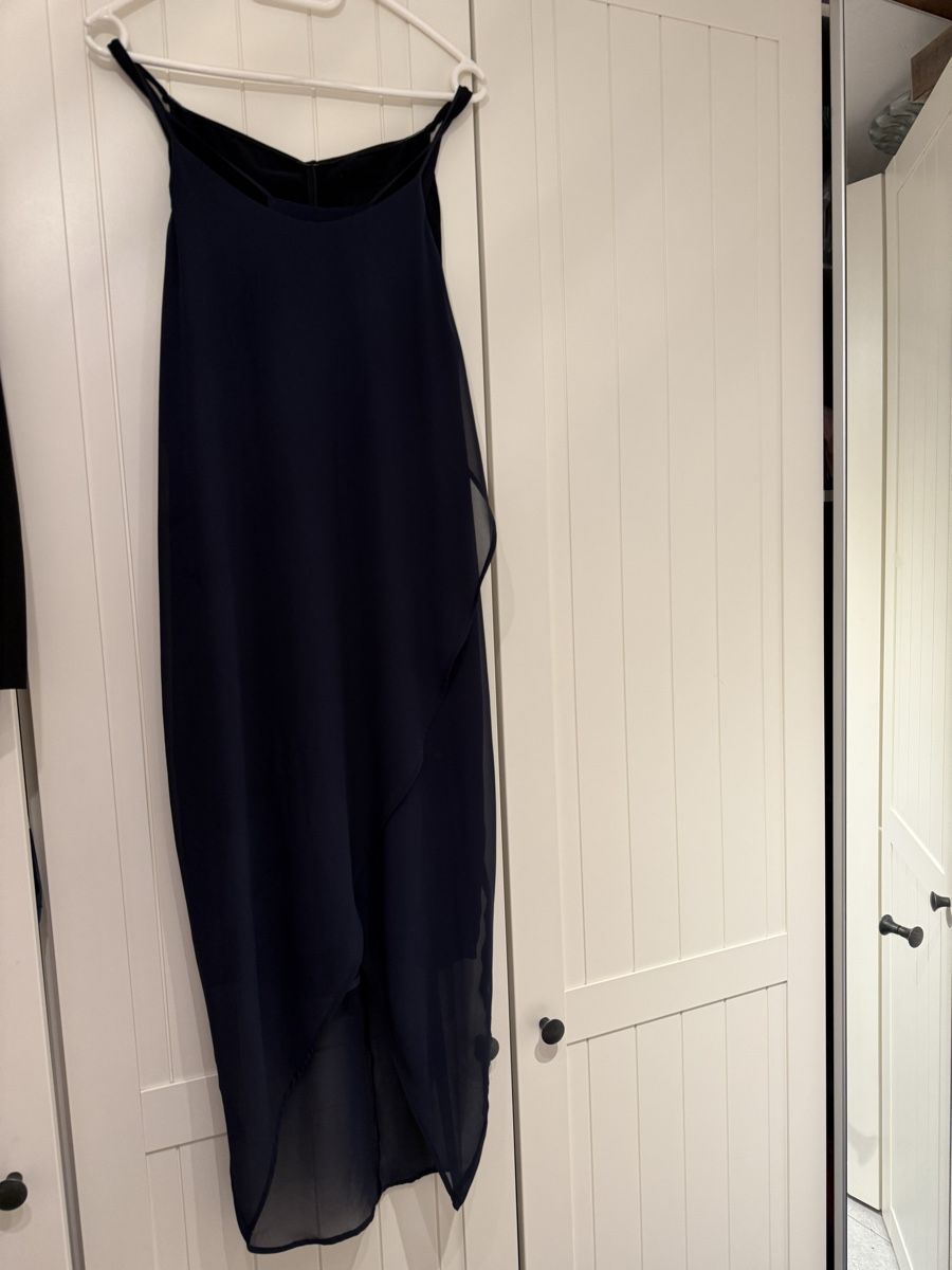 H&M Vestiti: Langes Kleid dunkelblau Grösse 40 – Nuovo (secondo la descrizione) da Rorbas venduto da erdbeeri91