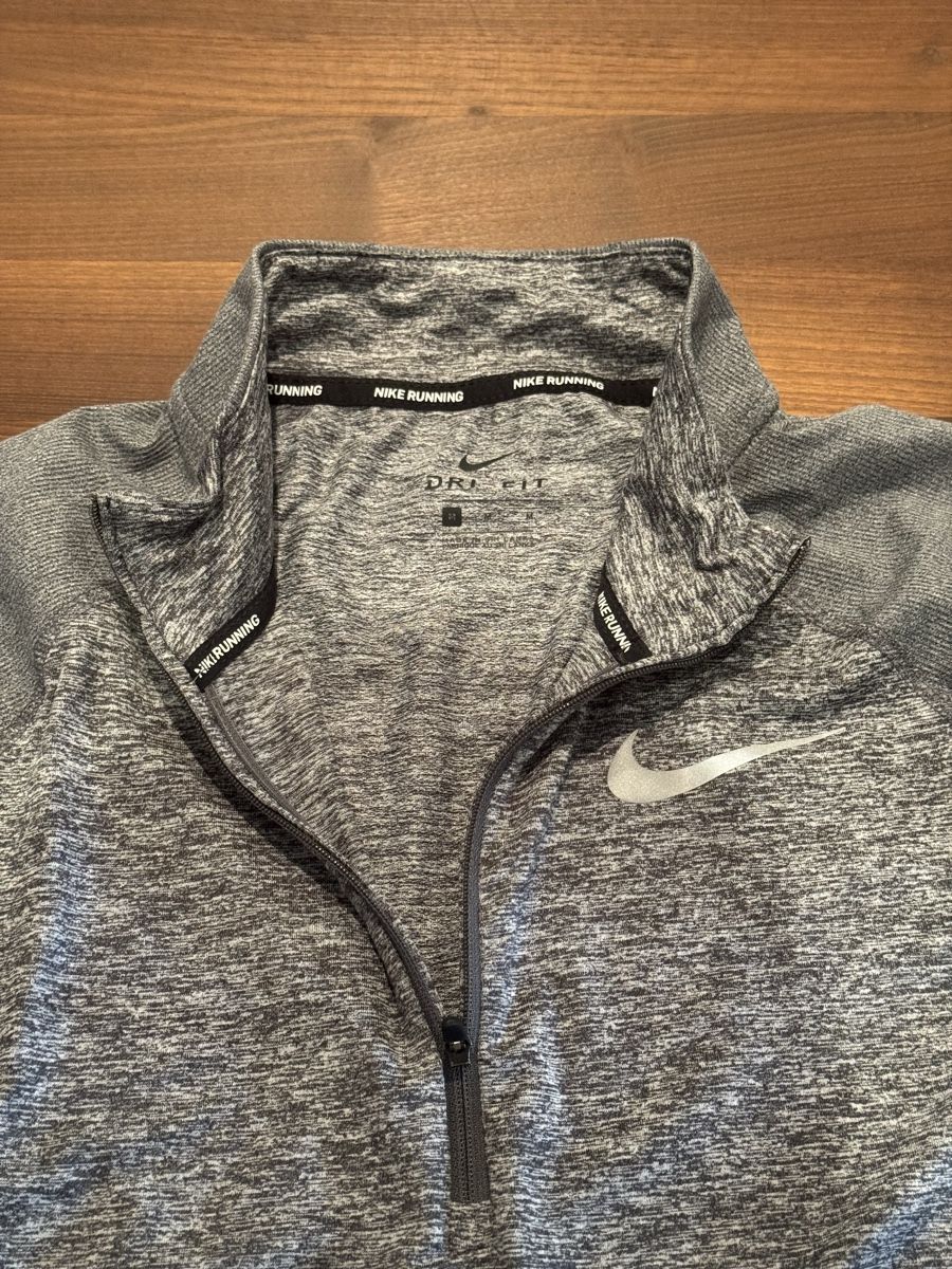 Nike Maglioni & Felpe: Nike Running Half-Zip Longsleeve Gr. M – Usato da Gränichen venduto da lixil 3