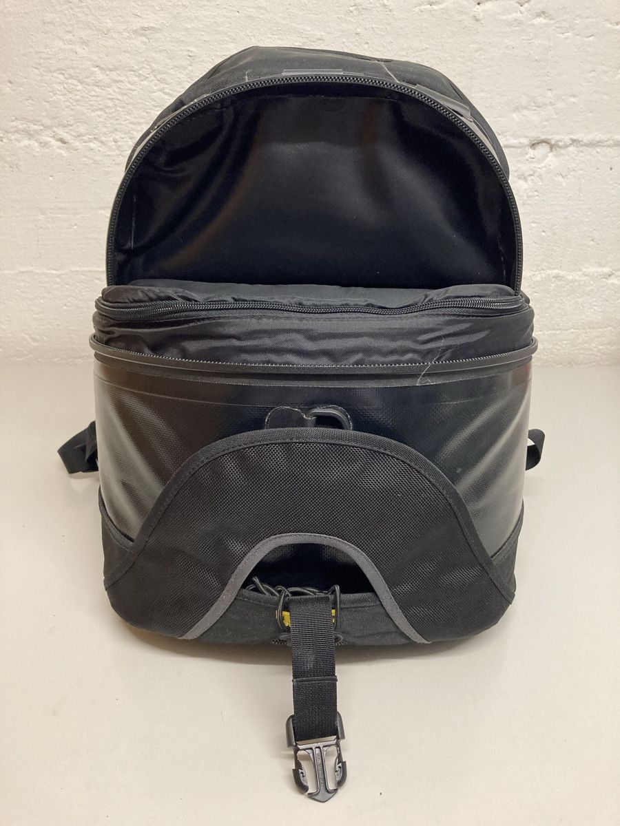 Lowepro Zaini: Lowe Pro Dry Zone Fotorucksack – Usato da Zug venduto da Detom88 8