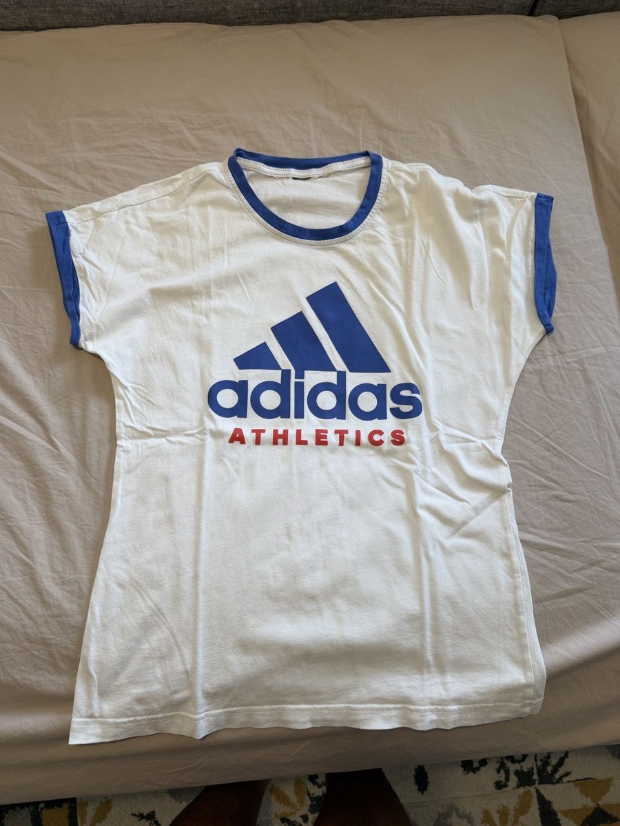 T-shirt: T-shirt Adidas – Usato da Grabs venduto da DidiPop290