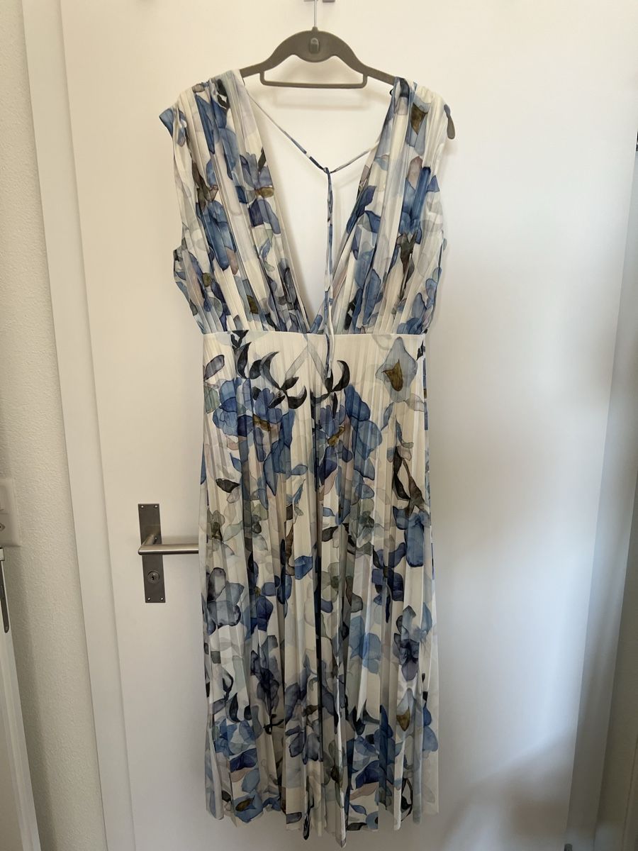 H&M Vestiti: Sommerkleid mit Blumenmuster Neu - Grösse M – Nuovo e nell'imballaggio originale da Rüti ZH venduto da moonyy 1