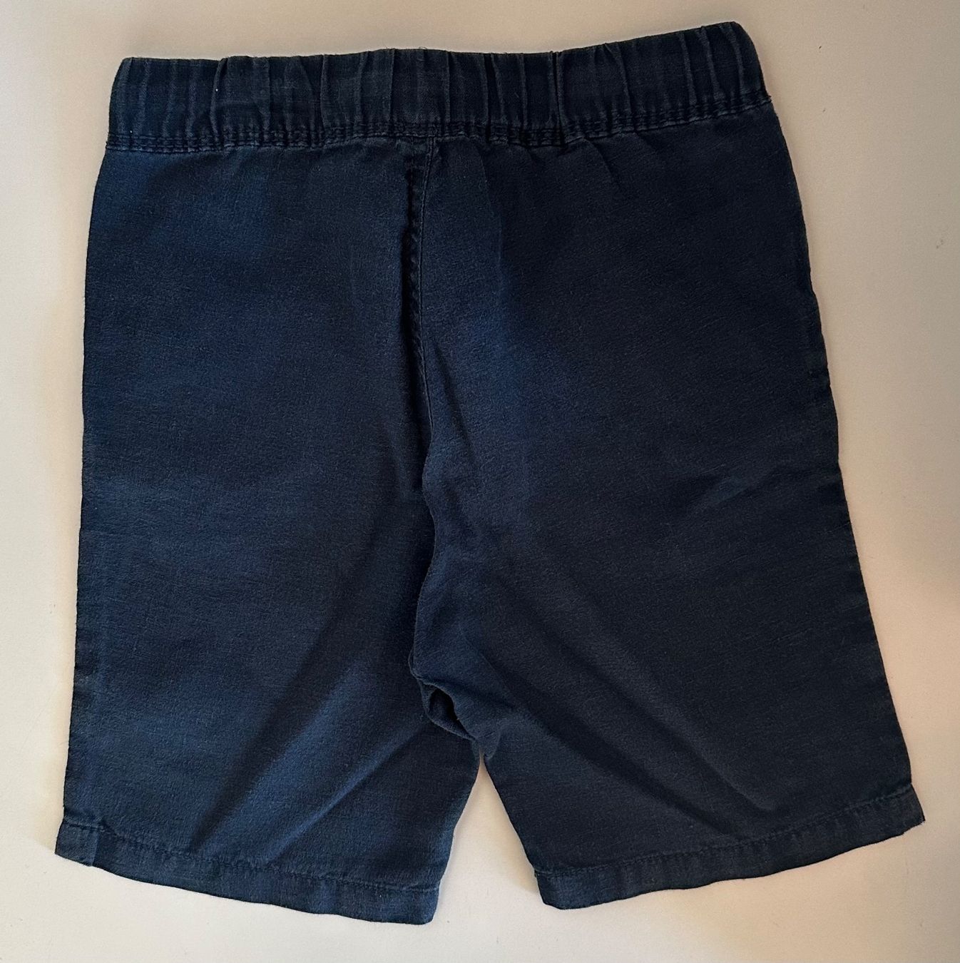 Benetton Pantaloni: 2 Bermuda in lino Benetton – Usato da Castel San Pietro venduto da Moregi 8