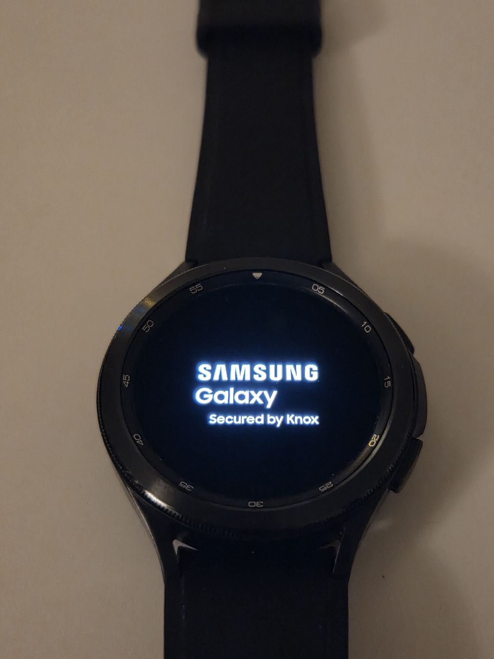 Samsung Smartwatch: Samsung Galaxy Watch 4 Classic – Usato da la Chaux-de-Fonds venduto da Firenze6 4
