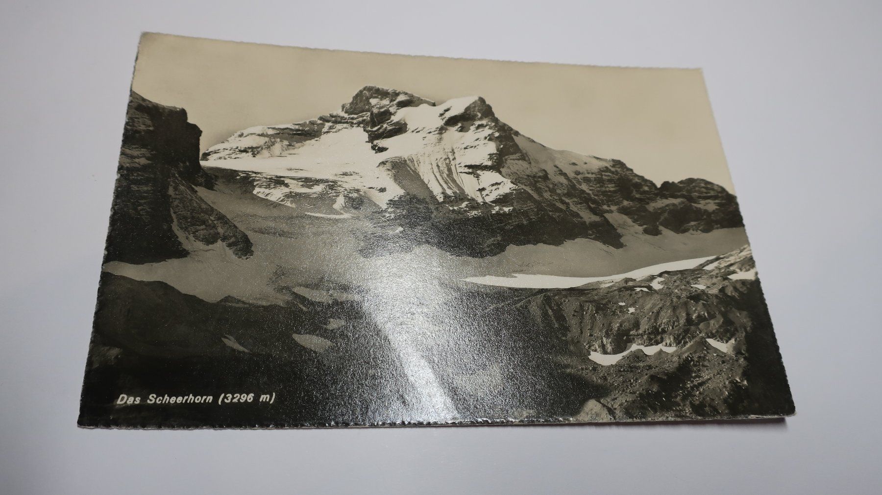 Cartoline postali: Das Scheerhorn Hotel Klausen Passhöhe – Usato da Cormoret venduto da Pascalll2001 1