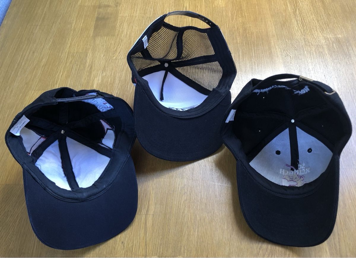 Copricapi, berretti & cappellini: Vintage Caps - neuwertig! – Nuovo (secondo la descrizione) da Römerswil LU venduto da Icehead 2