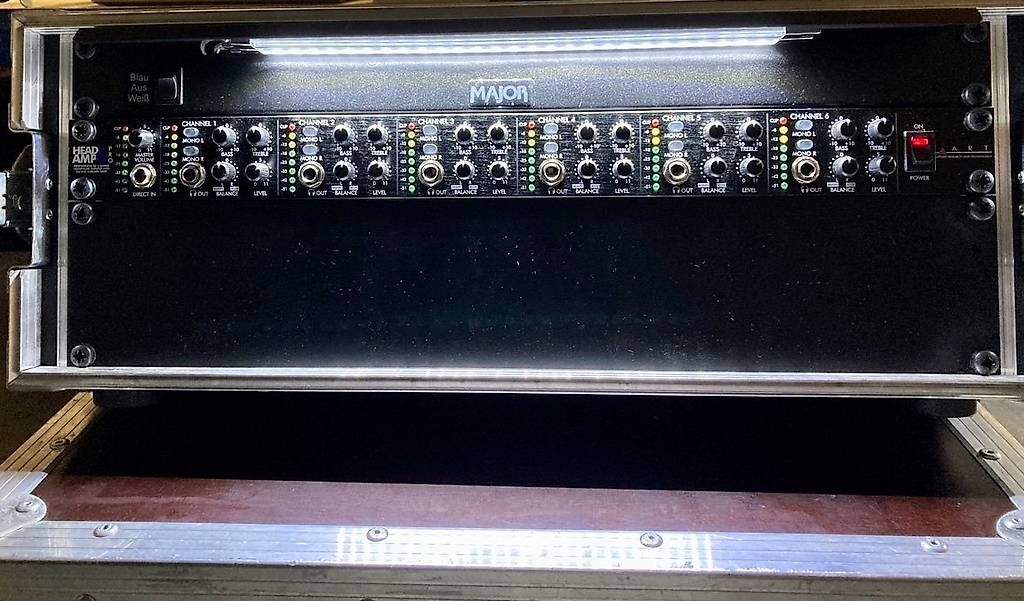 Art Console di mixaggio: Case - Kopfhörerverteiler in Case / ART HEADAMP6 PRO – Usato da Aadorf venduto da Sarunja_2